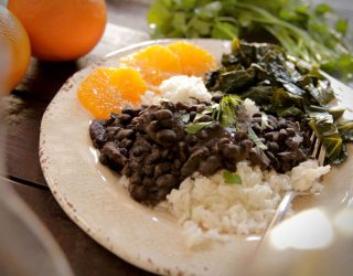 a plate of brazilian frejoada